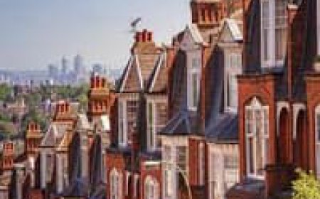 Why Should I Move to London? Is It the Best City to Live In?