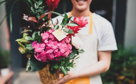 Best Flowers in Toronto for Romance and Anniversaries