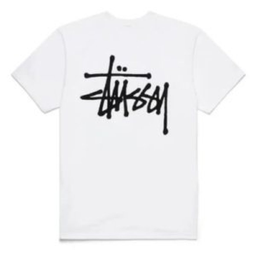 Styling a Stussy Shirt for Versatility