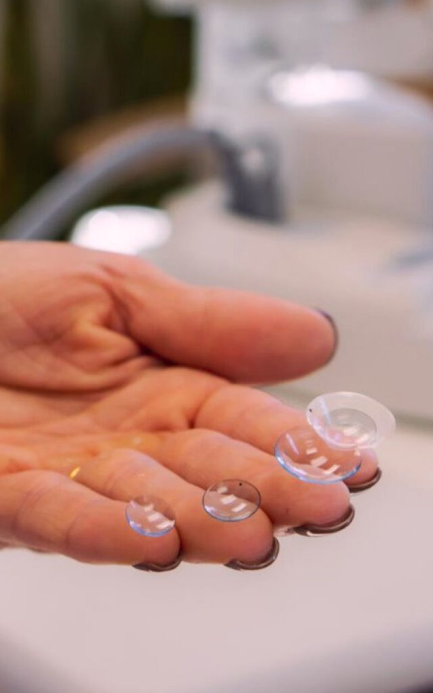 Difficult Contact Lens Fittings Raleigh: Advanced Eye Care Solutions