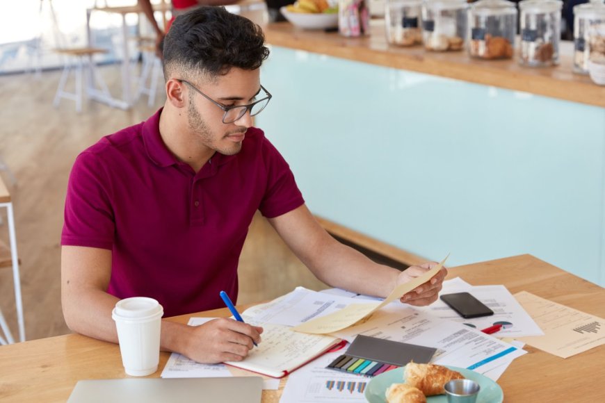 How Professional Guidance Helps Students Complete a DBMS Assignment