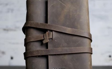 How to Choose the Best Leather Journal for Gifting?