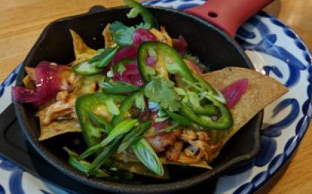 Why Classic American Dining Continues to Be a Popular Choice for Families and Friends