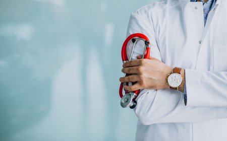 Family Healthcare Made Easy: How a General Physician Dubai Supports Every Age Group