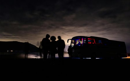 Romantic Getaways Made Easy: Why Couples Should Consider Coach Hire