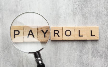 Why More Businesses Are Choosing to Outsource Payroll Services