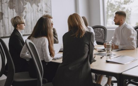 What Is HR Outsourcing and How Does It Work?