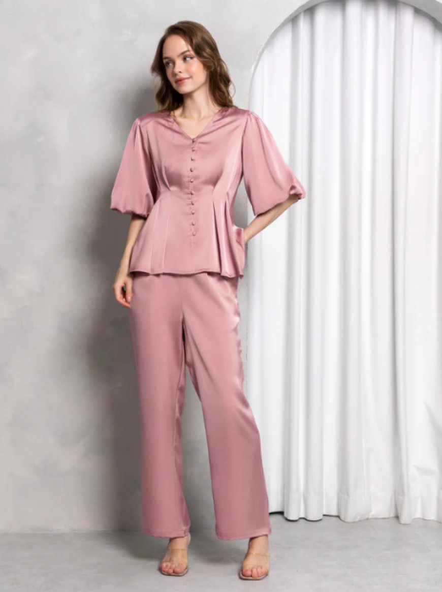 Indo Western Outfits for Women: Why the Aura Collection Is Defining Fusion Fashion in 2026