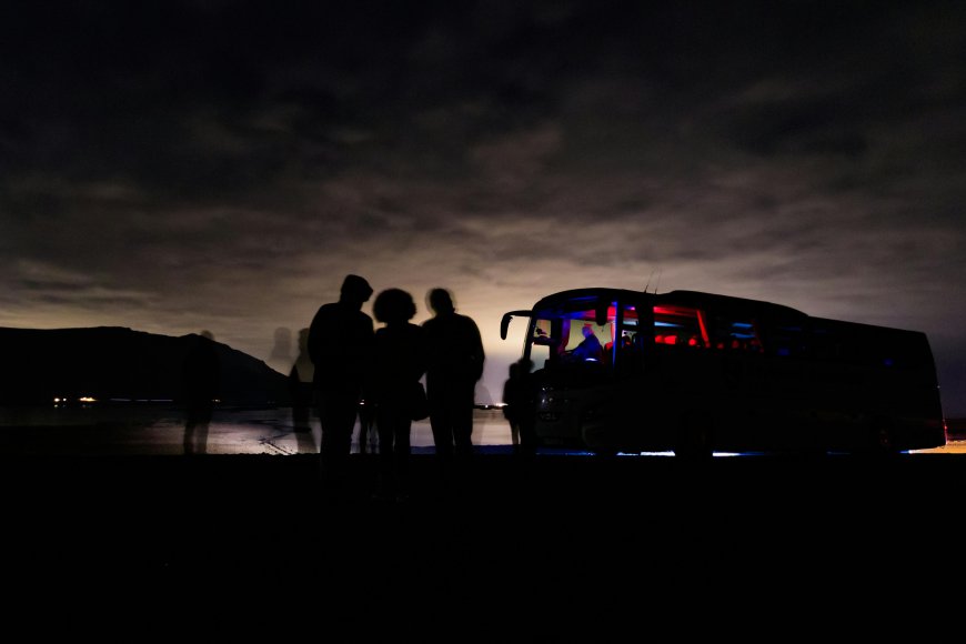 Romantic Getaways Made Easy: Why Couples Should Consider Coach Hire