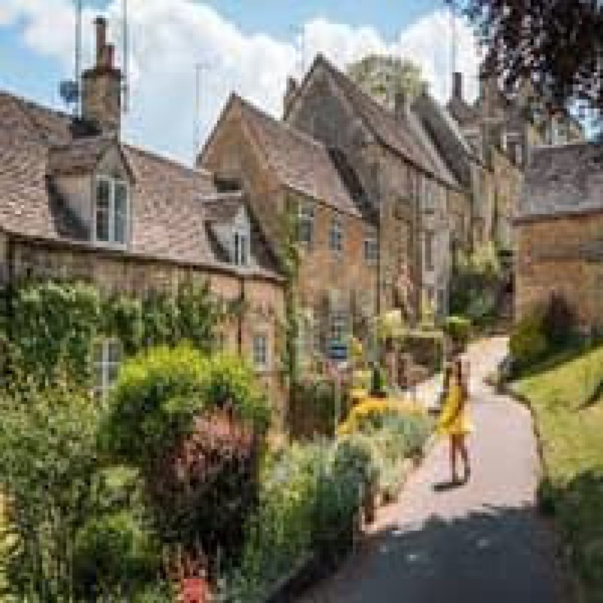 What Are the First Things I Should Do After Reaching England