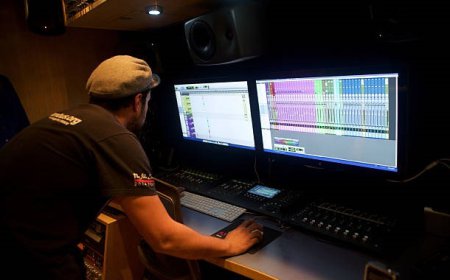 Mixing Services Buyer Guide: What Separates a Pro Mix from a Template Mix