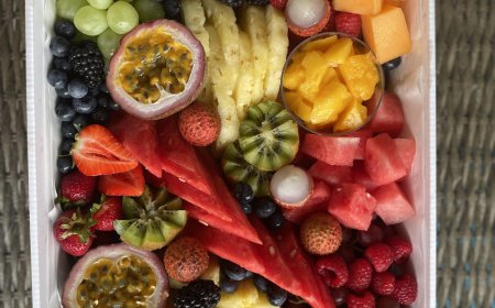Why More Sydney Hosts Are Choosing Handcrafted Grazing Boxes