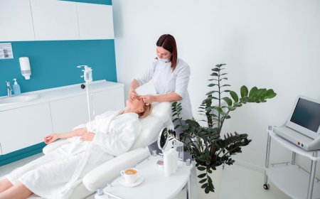 Aesthetic Clinic in Mumbai: Transform Your Skin with Advanced Aesthetic Care