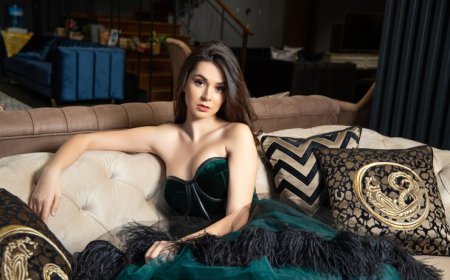 Why Choose a Escort Service in Preet Vihar?
