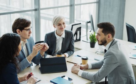 Leadership Starts Before the Promotion: How to Build Real Leadership Before Becoming a Manager