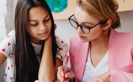 Level 4 Certificate HLTA for Teaching Assistants UK