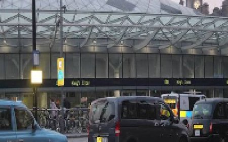 How Can I Get from Heathrow Airport to King's Cross London