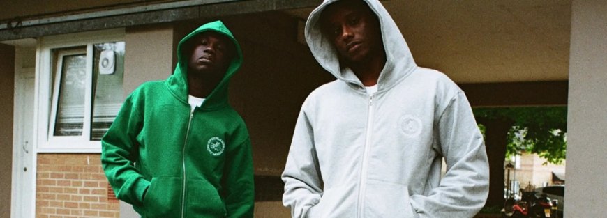UpInFlames Clothing Wardrobe Staples That Never Go Out of Style