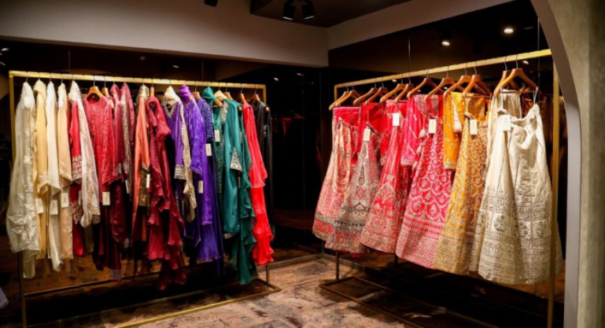 Designer Outfits for Bride Delhi: A Complete Guide to Choosing Timeless Bridal Fashion