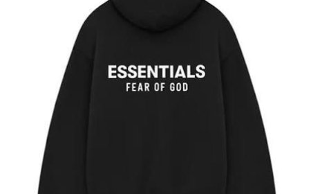 Essentials Hoodie Canada | Luxury Casual Wear for Daily Fashion Needs