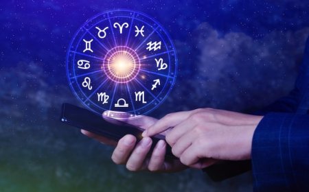 Astrology Apps Blend Personalization and Subscriptions as Digital Spirituality Grows