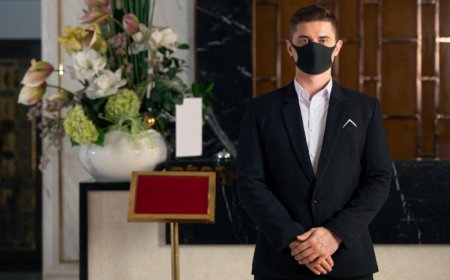 Hospitality Clothing: Comfortable, Stylish & Durable