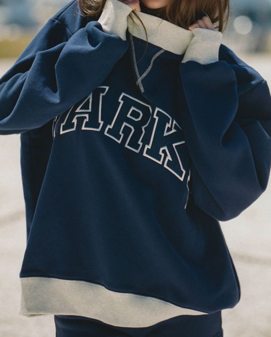 Why Do Modern Shoppers Prefer the Parke Sweatshirt for Daily Wear?