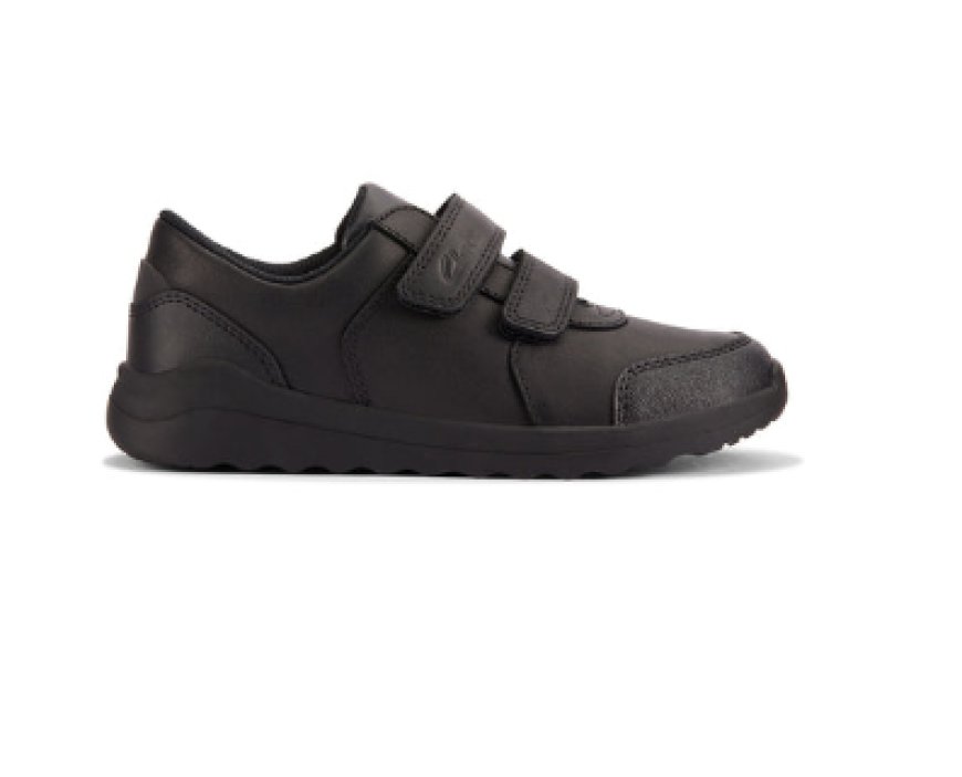 School Shoes Guide UAE | Find the Right Clarks Fit