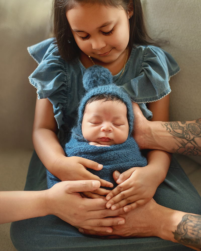 Houston Newborn Photographer and Sweet Newborn Moments