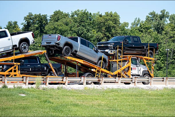 The Most Common Vehicles Moved on a Gooseneck Car Hauler 