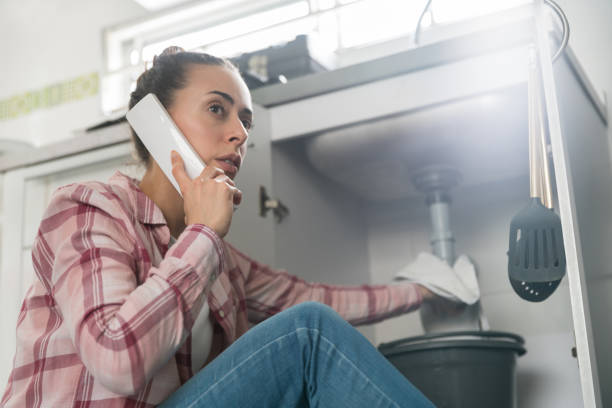 Emergency Plumber Katy: 8 Causes of Sudden Water Pressure Loss