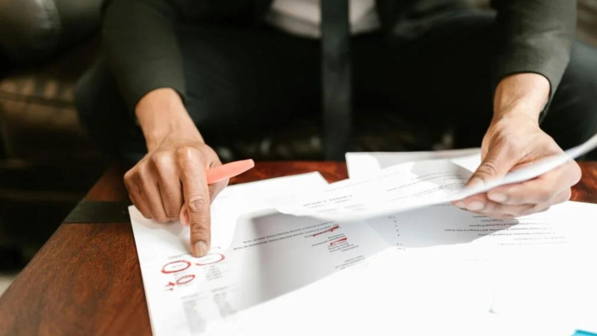 EPLI vs. Employment Defense Lawyer: What Your Policy Misses