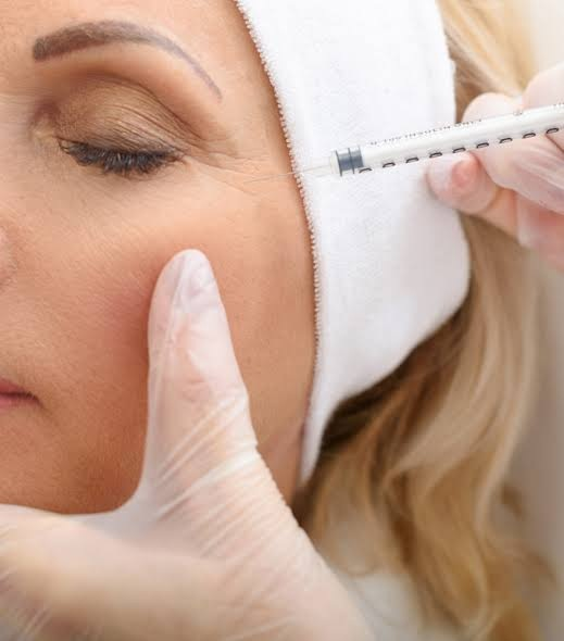Botox In Manchester: Advanced Options for a Smooth-Looking Appearance