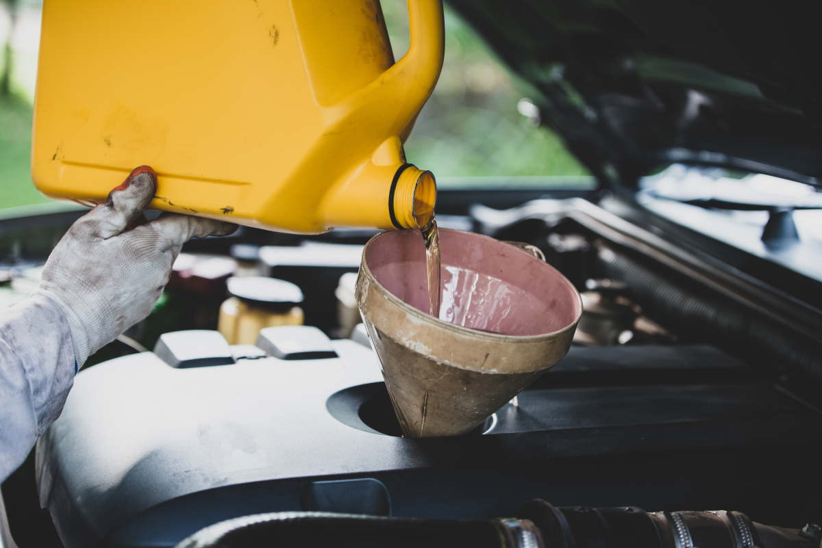 Why Does Engine Oil Foam and What Does It Mean?