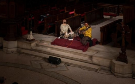 Experience a Live Sitar Performance with Hidayat Husain Khan
