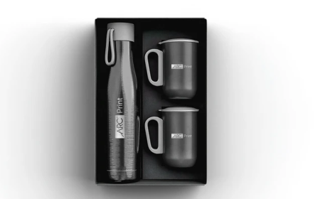 Employee Onboarding Kit Ideas That Make New Hires Feel Welcome