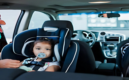 Stress-Free LaGuardia Airport Car Service With Child Seat