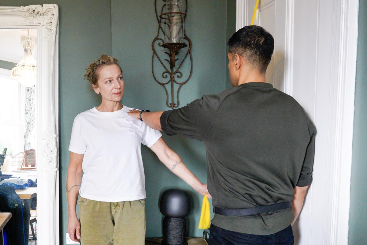 What Should You Prepare Before a Home Physiotherapy Appointment?