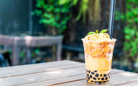 Otkrijte Najbolje Iskustvo Bubble Tea: Gde Kupiti i Kako Napraviti