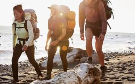 Arc’teryx Best Sellers: Jackets, Hoodies, and Accessories