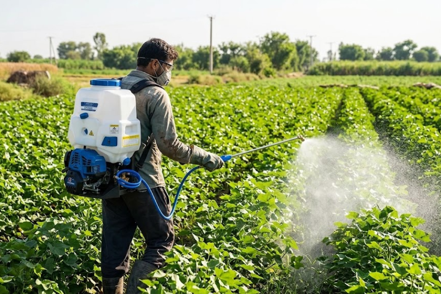 Choose the Right Power Sprayer in Pakistan for Farms, Gardens and Crop Care